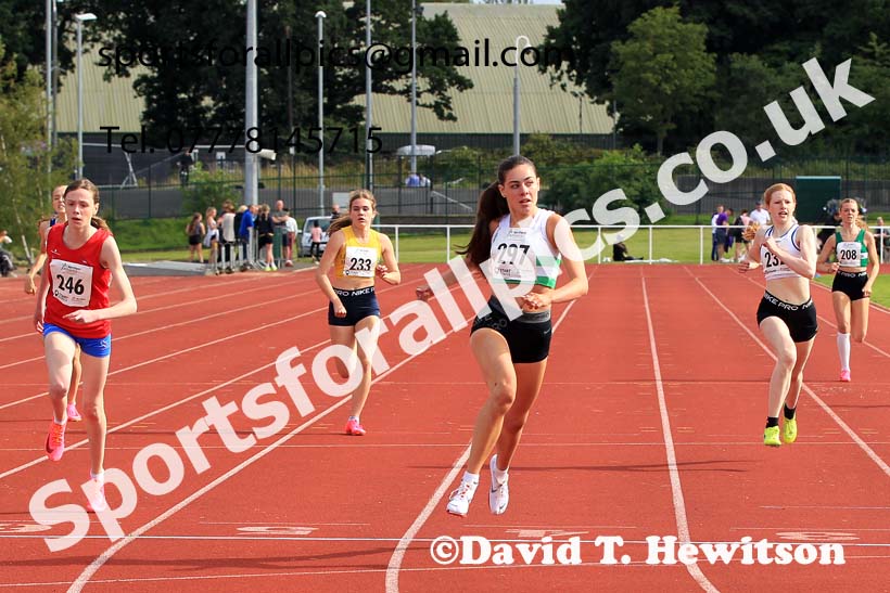 Girls under-15s 300 metres, 2023 Northern Under-13s, Under-15s and Under-17s, Middlesbrough.  Photo: David T. Hewitson/Sports for All Pics